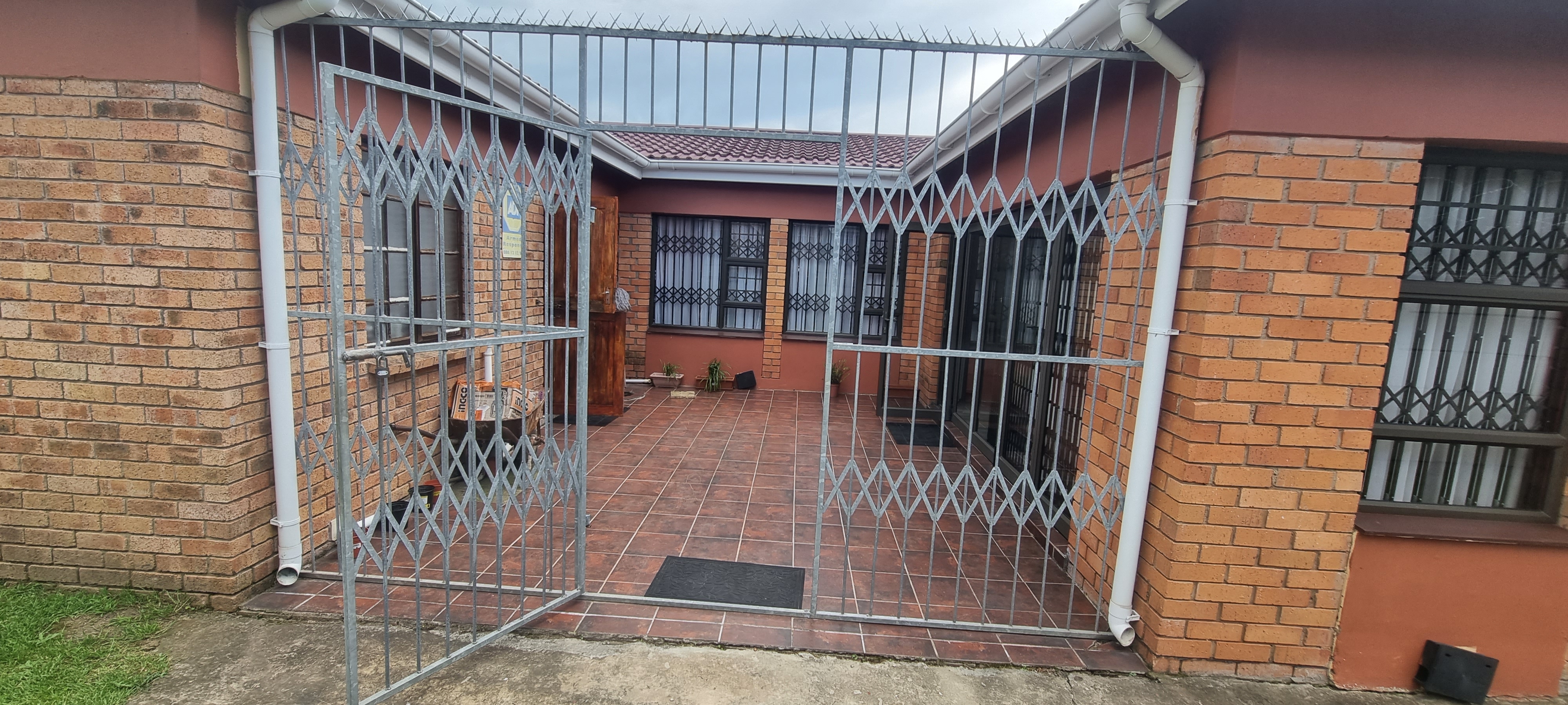 4 Bedroom Property for Sale in Saxilby Eastern Cape